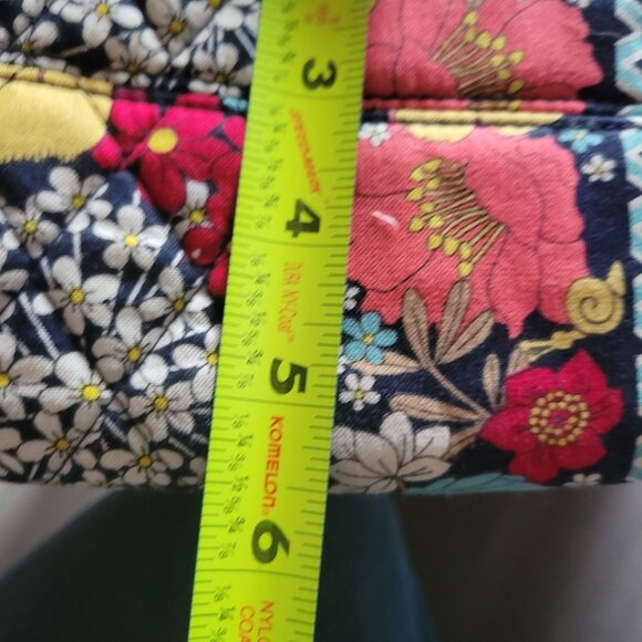 Vera Bradley Large Versailles Quilted Floral Shoulder Bag With Pockets & Vibrant - Picture 8 of 8